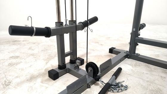 Bodybuilding-apparatuur Opvouwbare multifunctionele krachtafdeling Squat Rack Smith Machine